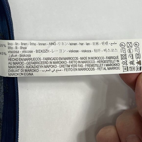 NEW Zara Navy Abstract Geo Print Linen Blend V Neck Cap Sleeve Top Women’s Large - Picture 8 of 8